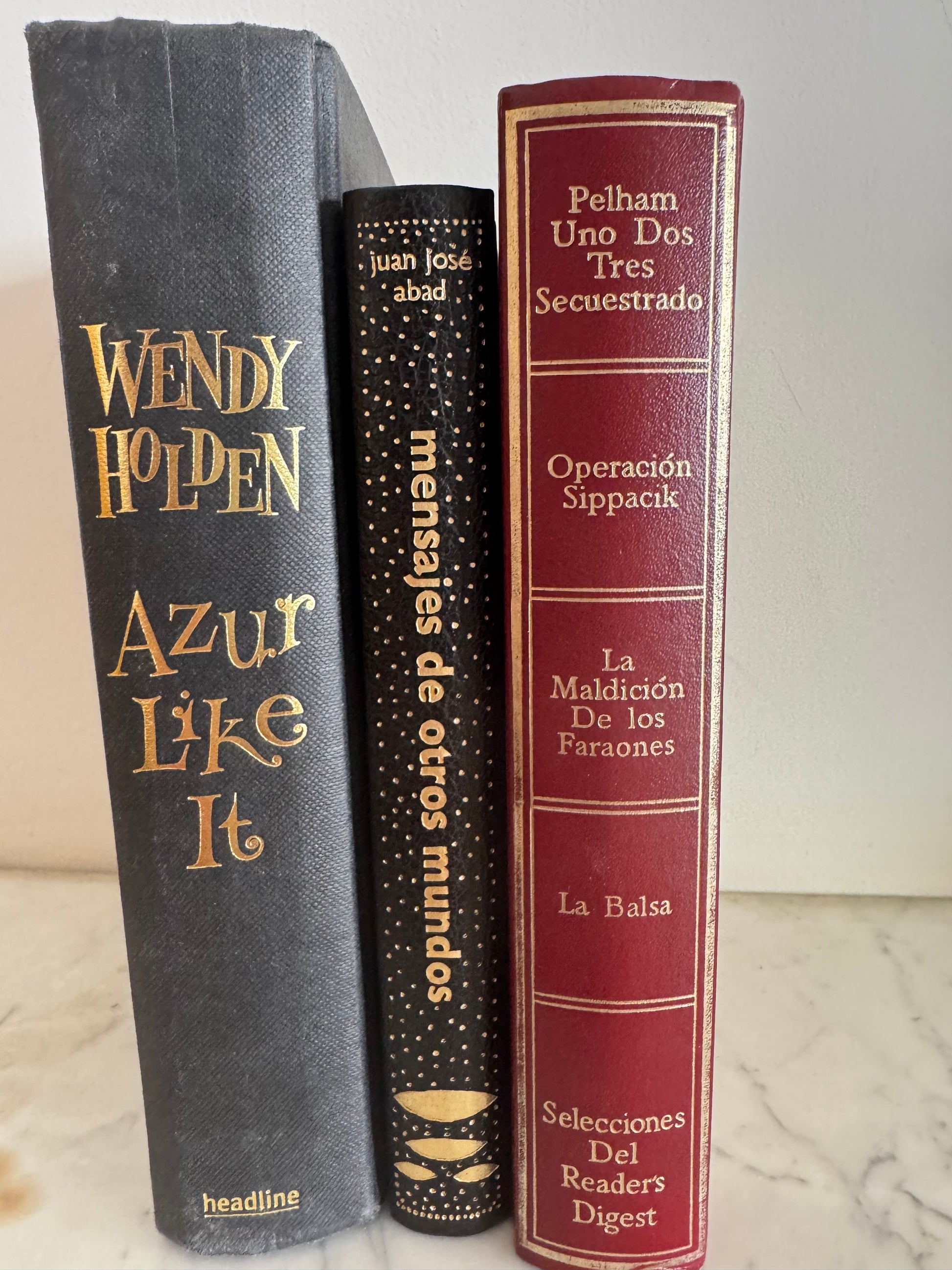 3 RVS. Books